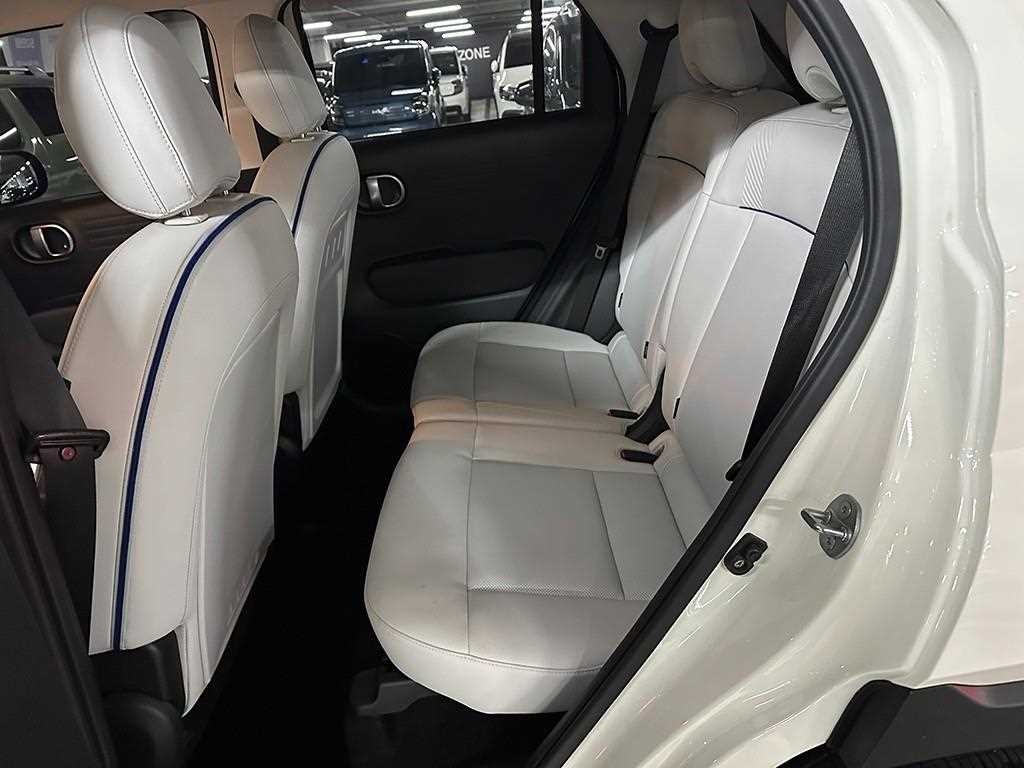 HYUNDAI Casper - Vista 6