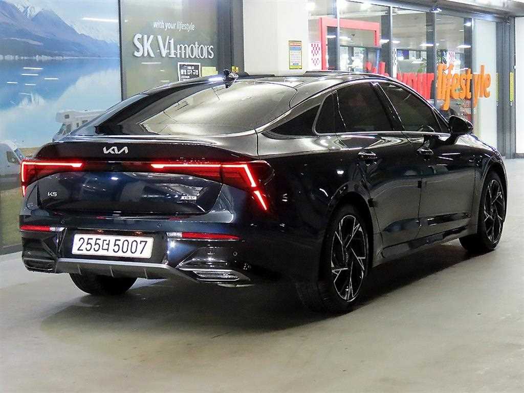 KIA K5 - Vista 4