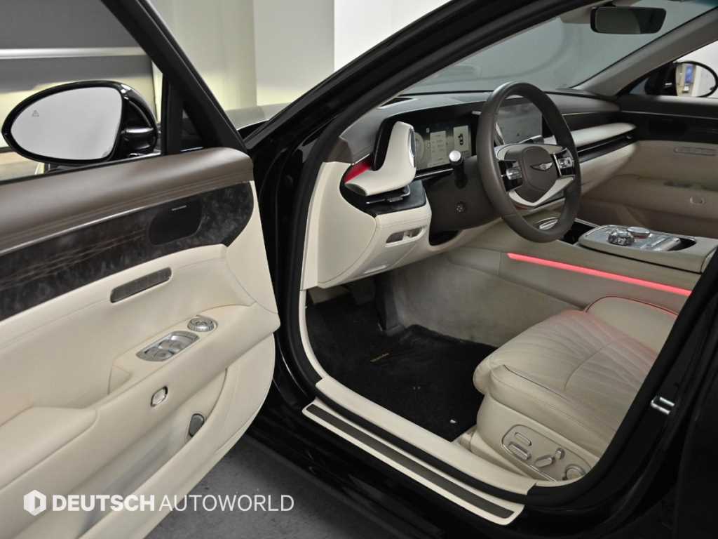 Genesis G90 - Vista 11