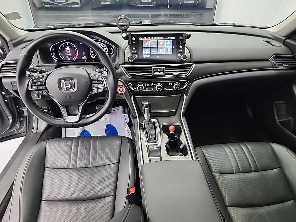 Honda Accord - Vista 7