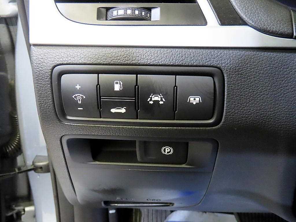 HYUNDAI Genesis 2016 Gris - Importación desde Corea - HF Imports Iquique - Foto 14