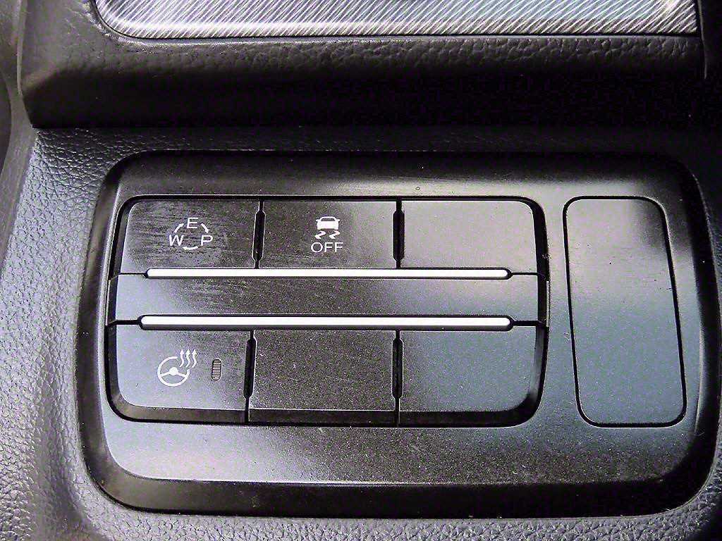 Ssangyong Tivoli - Vista 12