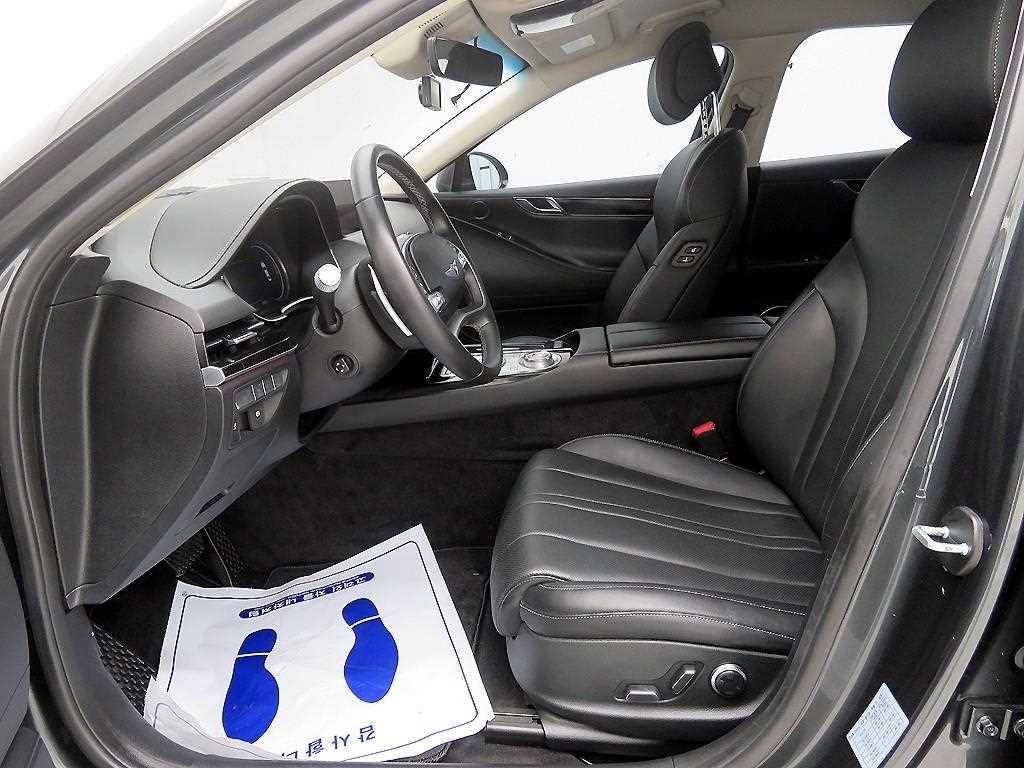 Genesis G80 - Vista 7