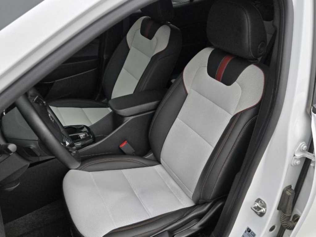 Chevrolet Trax - Vista 11