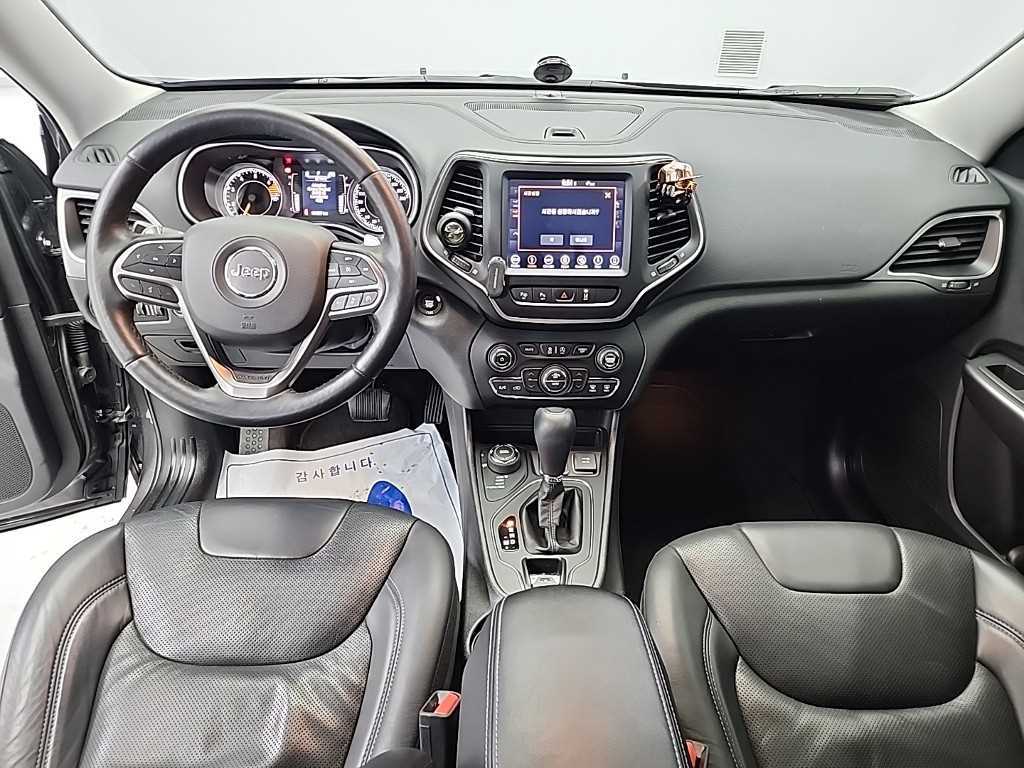 Jeep Cherokee - Vista 7