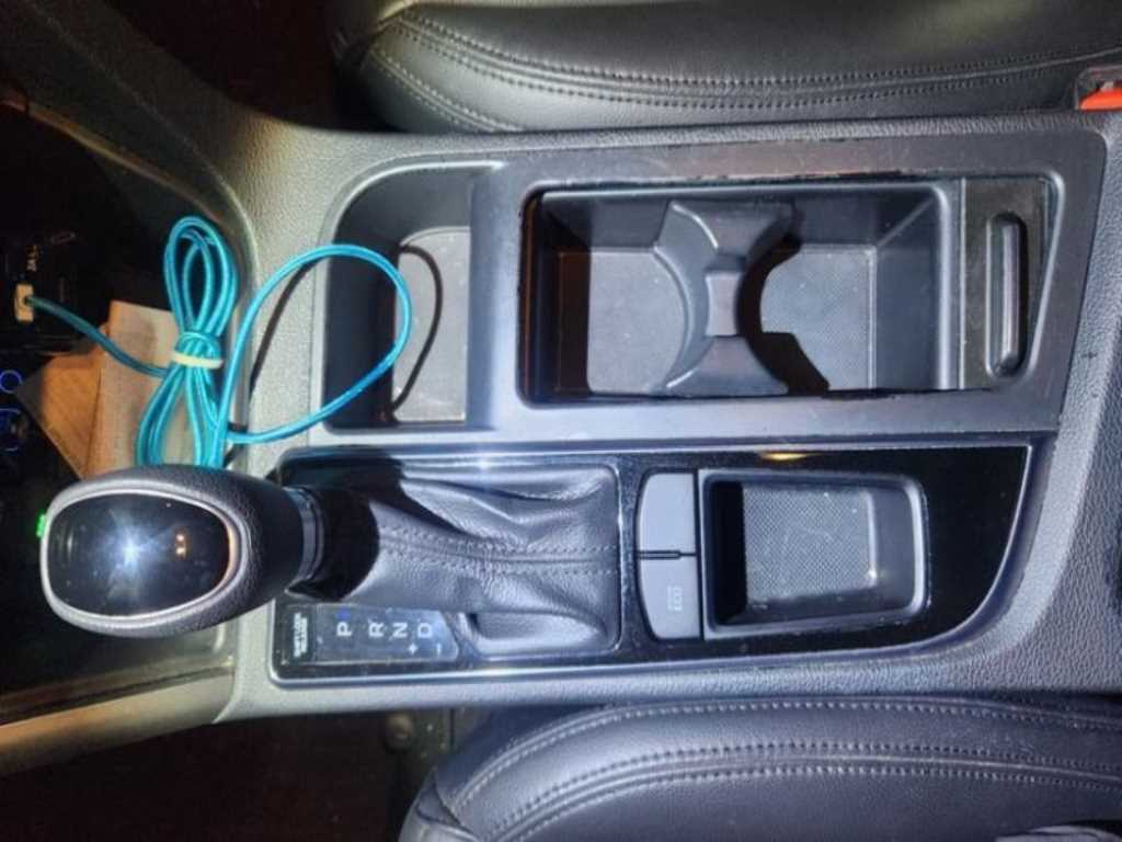 HYUNDAI Sonata - Vista 8