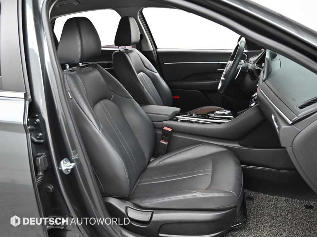 HYUNDAI Sonata - Vista 10