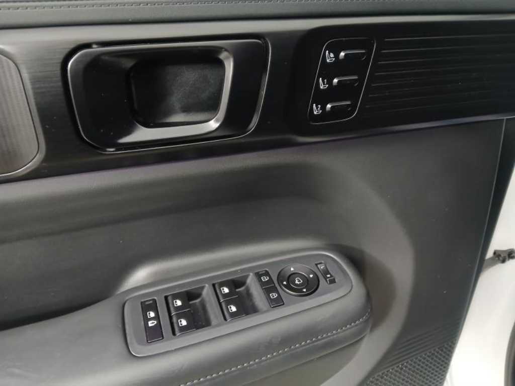 HYUNDAI Santa Fe - Vista 10