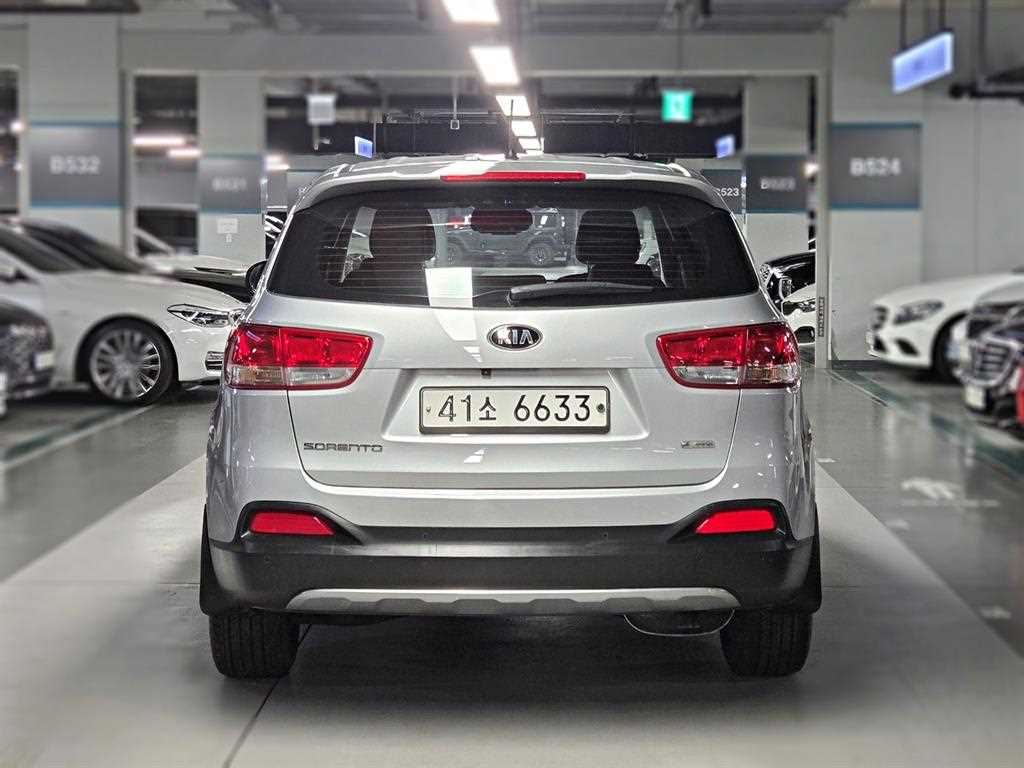 KIA Sorento - Vista 4