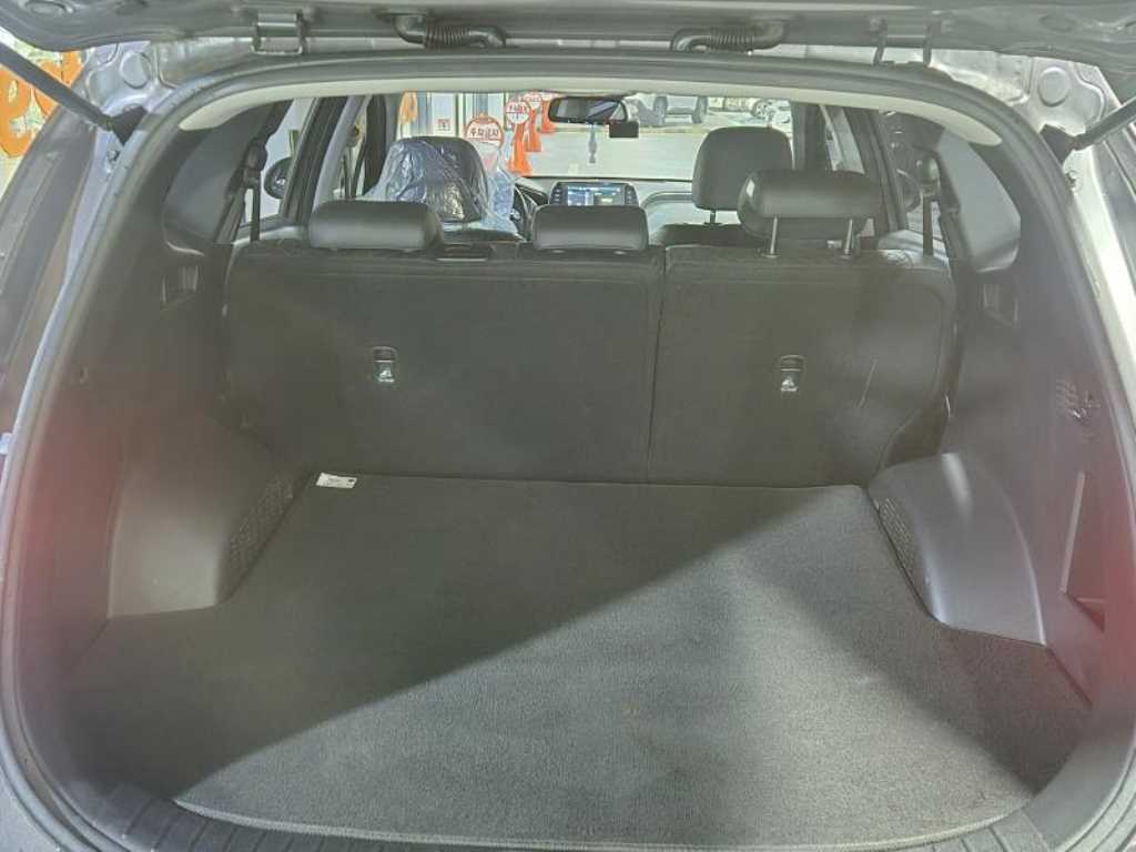 HYUNDAI Santa Fe - Vista 6