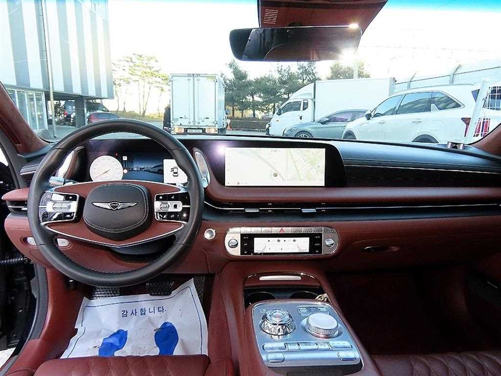 Genesis G90 - Vista 7