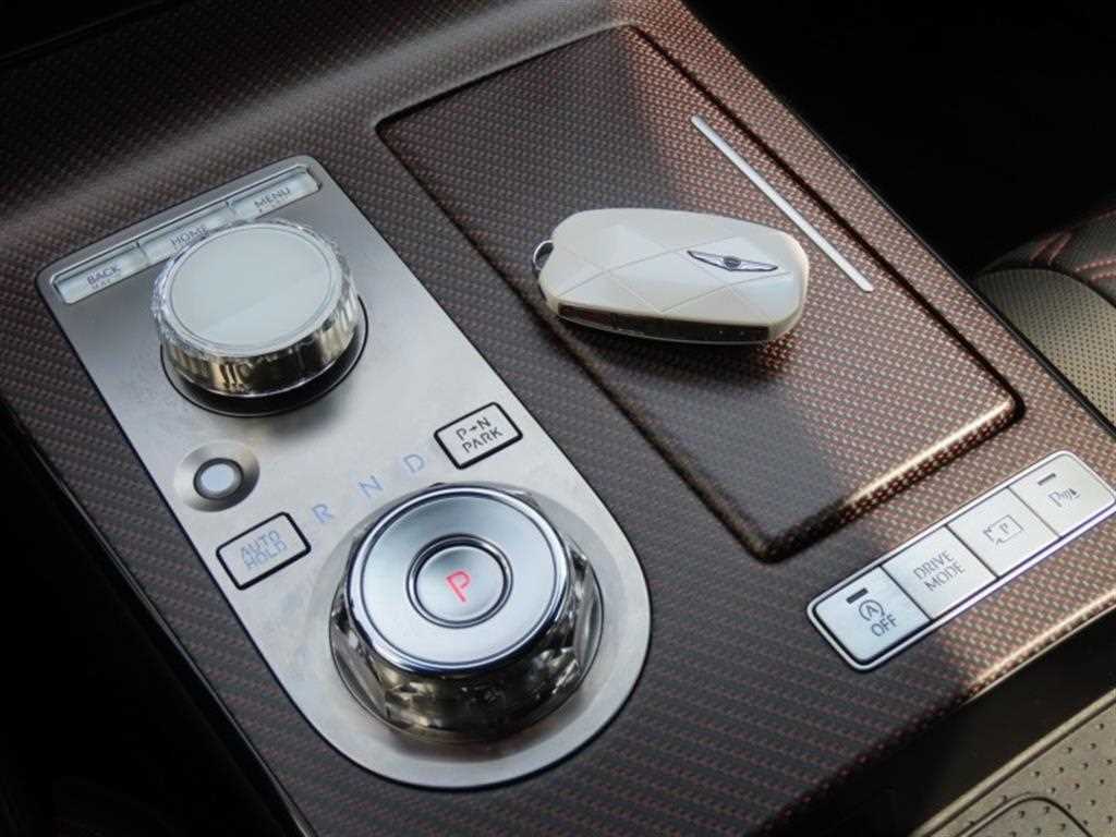 Genesis G80 - Vista 6