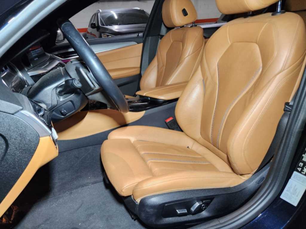 BMW 5 Series - Vista 3