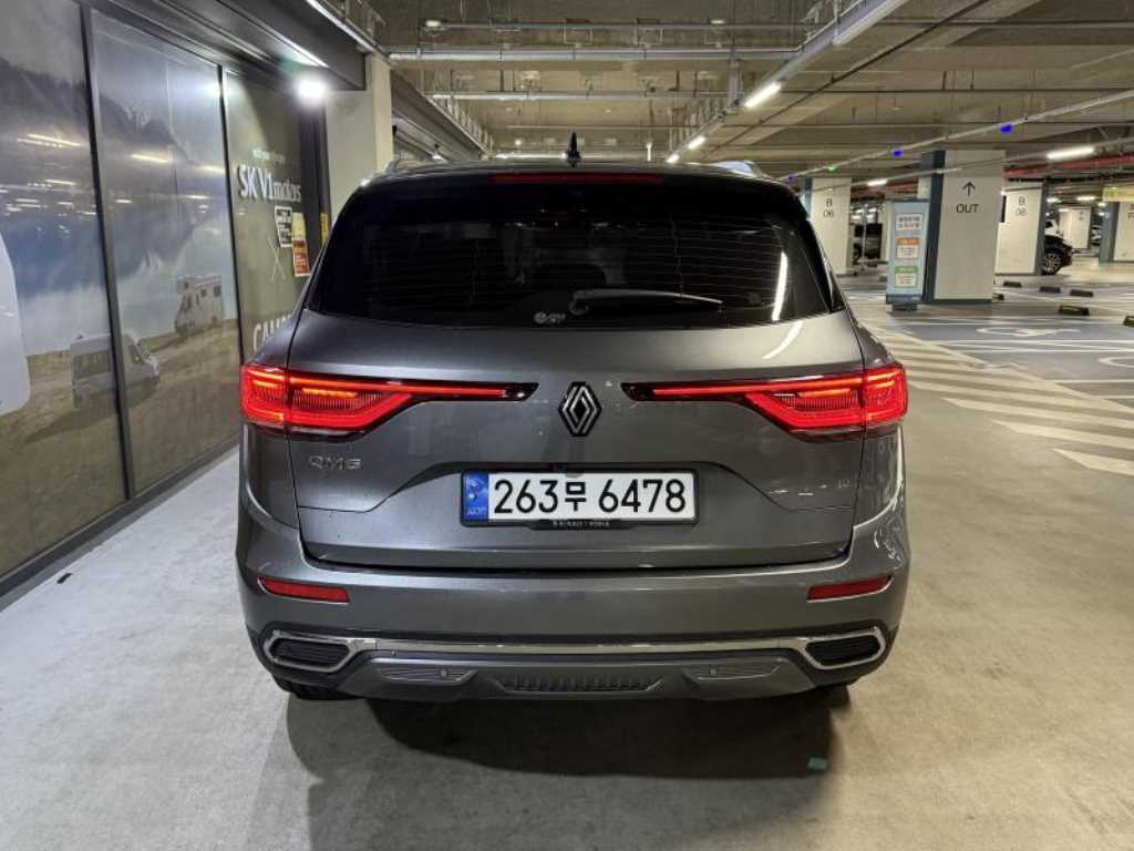 SAMSUNG QM6 - Vista 5