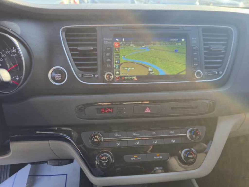 KIA Carnival 2015 - Importación desde Corea - HF Imports Iquique - Foto 16