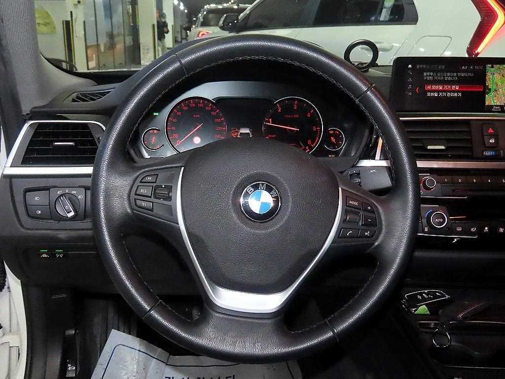 BMW 3 series - Vista 8