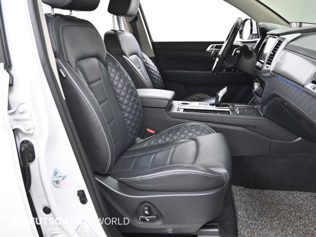 Ssangyong Rexton - Vista 10