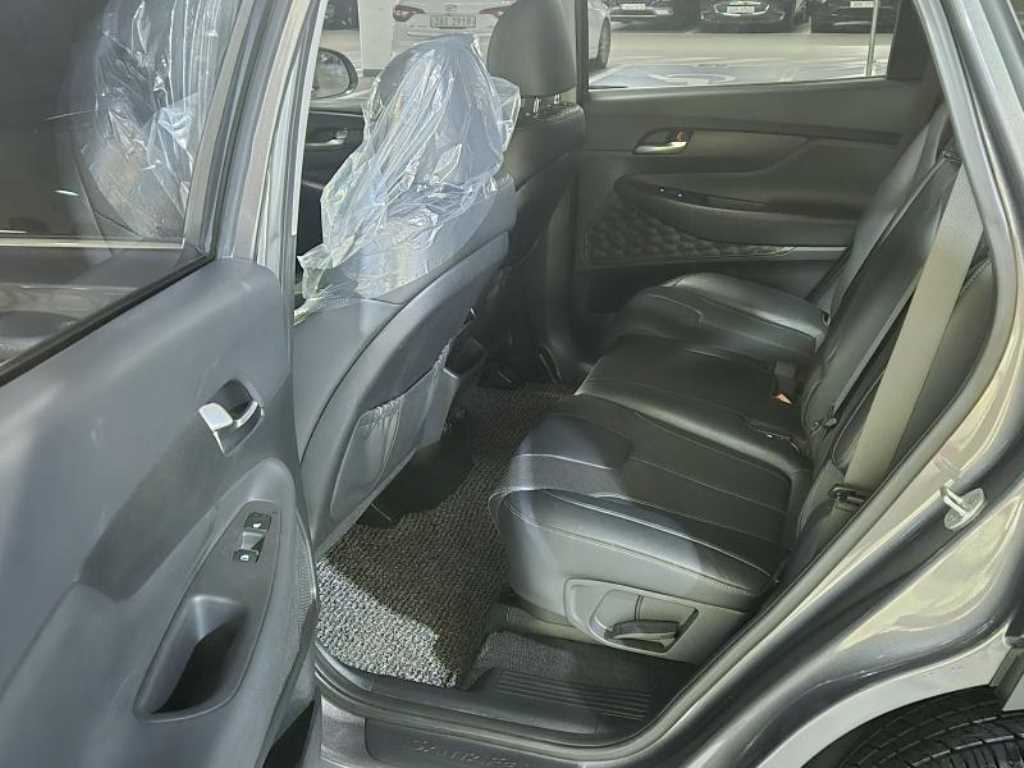 HYUNDAI Santa Fe - Vista 8