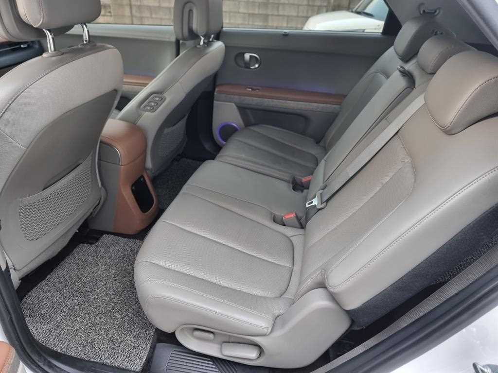 HYUNDAI Ioniq 5 - Vista 12