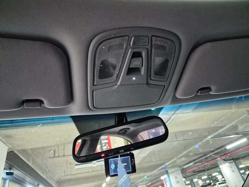 KIA K7 2015 Blanco - Importación desde Corea - HF Imports Iquique - Foto 18