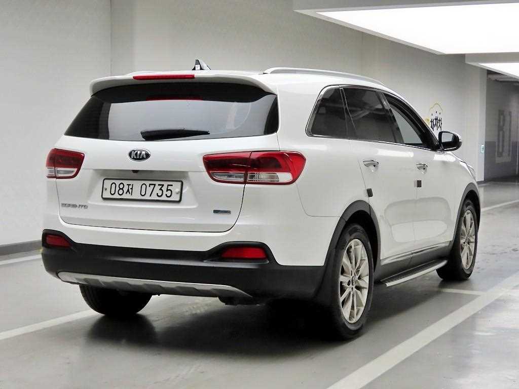 KIA Sorento - Vista 4