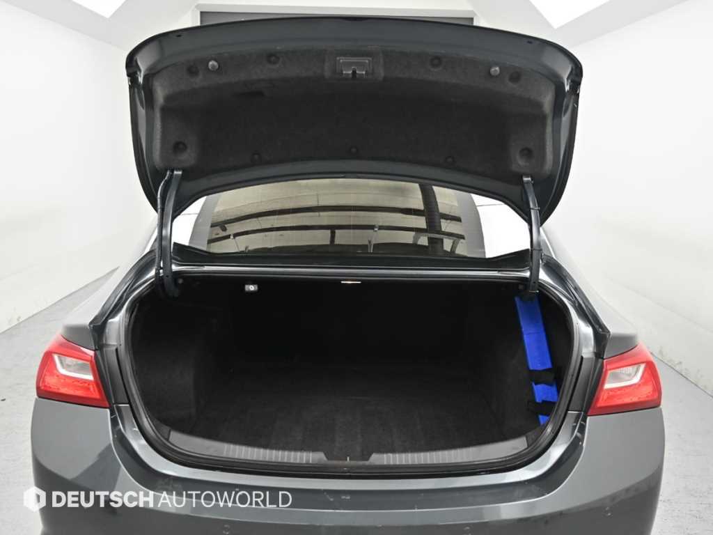 Chevrolet Malibu 2017 Gris - Importación desde Corea - HF Imports Iquique - Foto 18