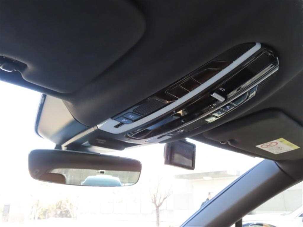 Porsche Cayenne - Vista 10