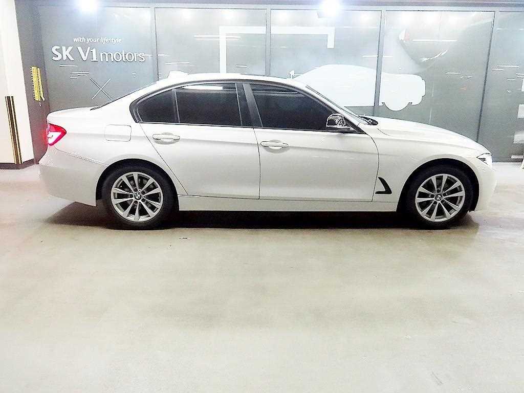 BMW 3 series - Vista 3