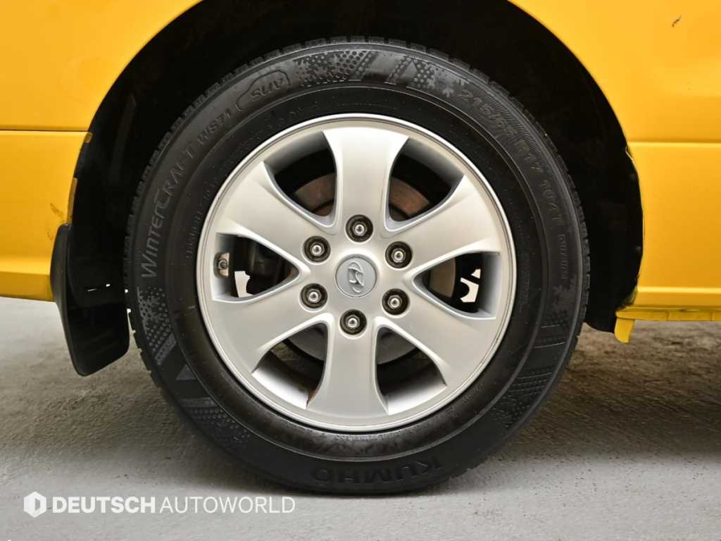 HYUNDAI Starex - Vista 5