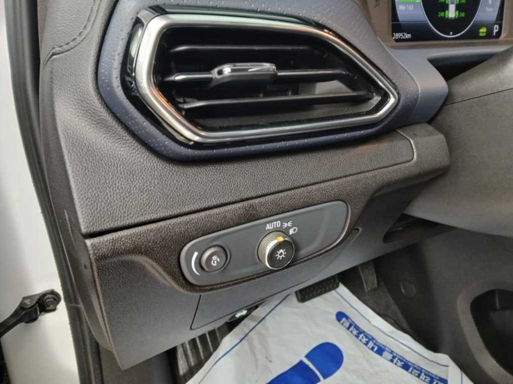 Chevrolet Bolt - Vista 11