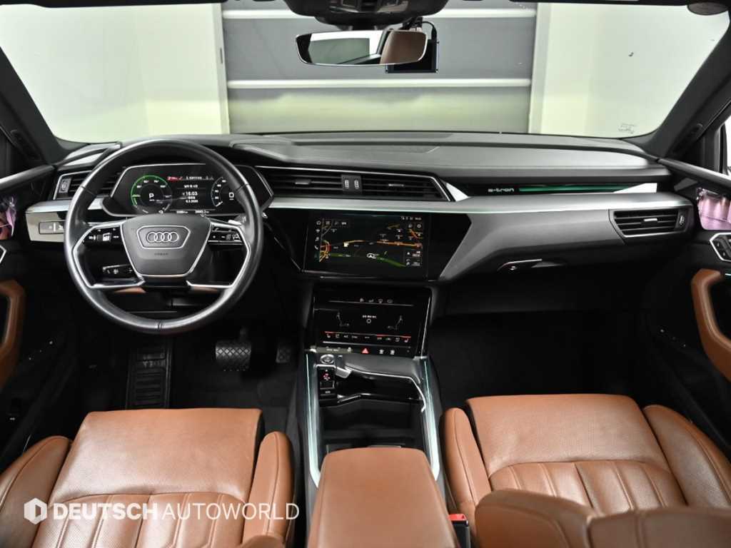 Audi e-Tron - Vista 7