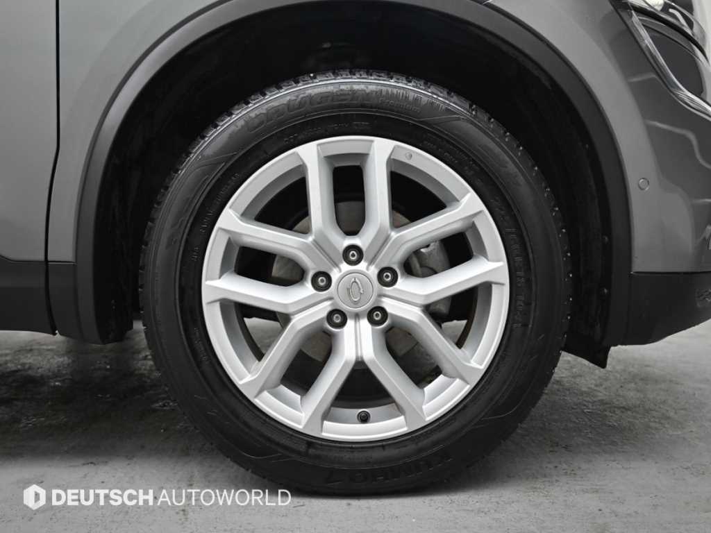 SAMSUNG QM6 - Vista 5