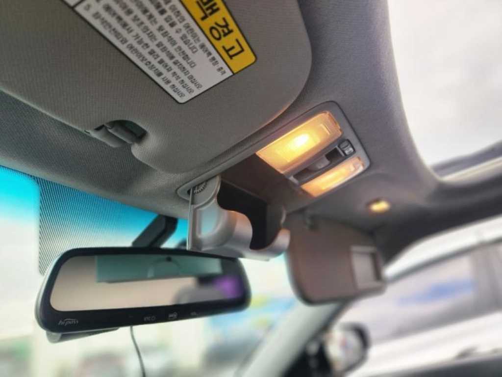 HYUNDAI Veloster - Vista 9