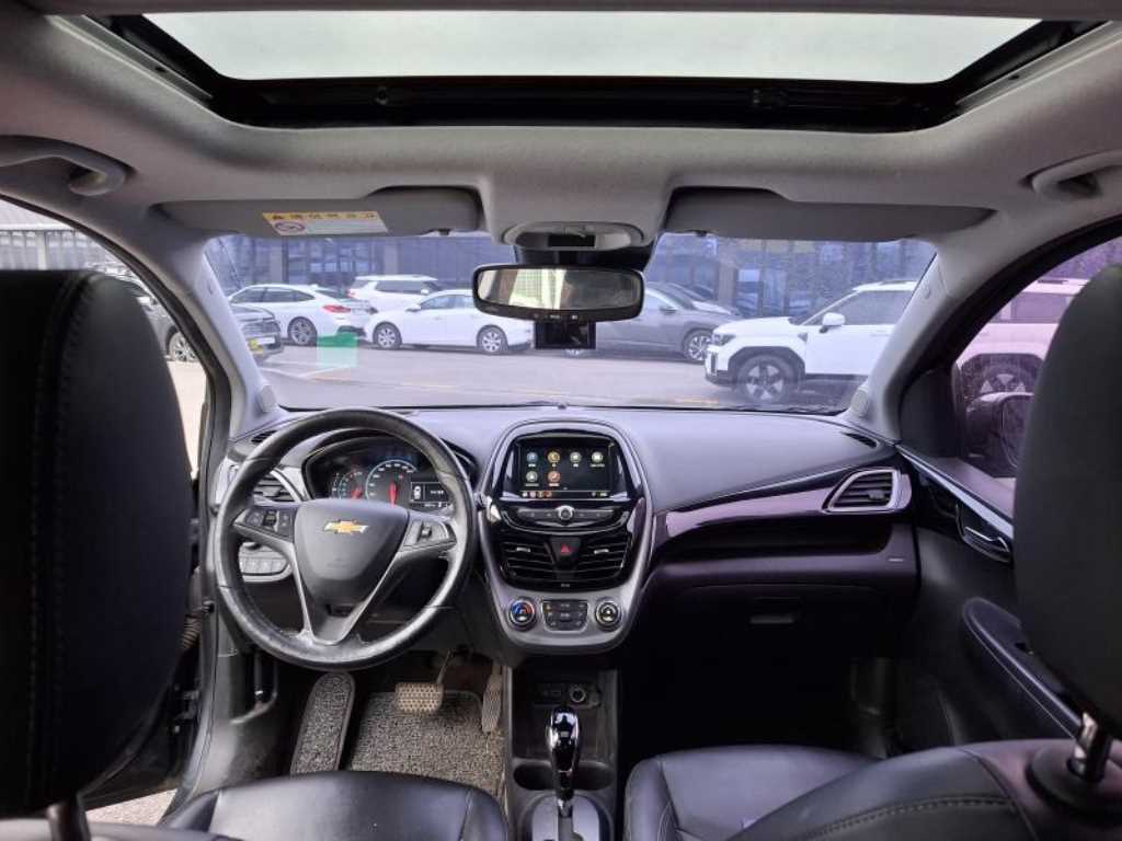 Chevrolet Spark - Vista 11