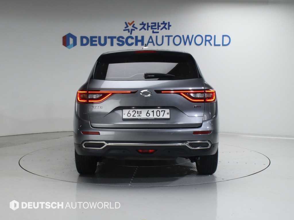 SAMSUNG QM6 - Vista 4