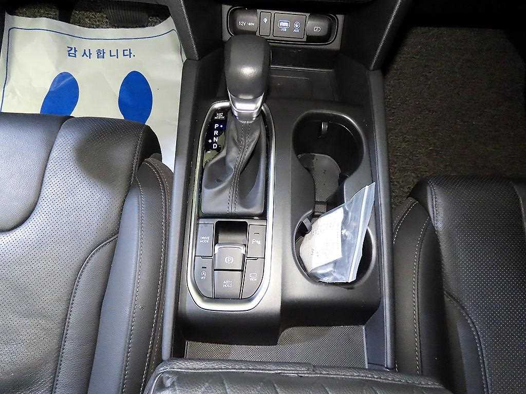 HYUNDAI Santa Fe - Vista 12