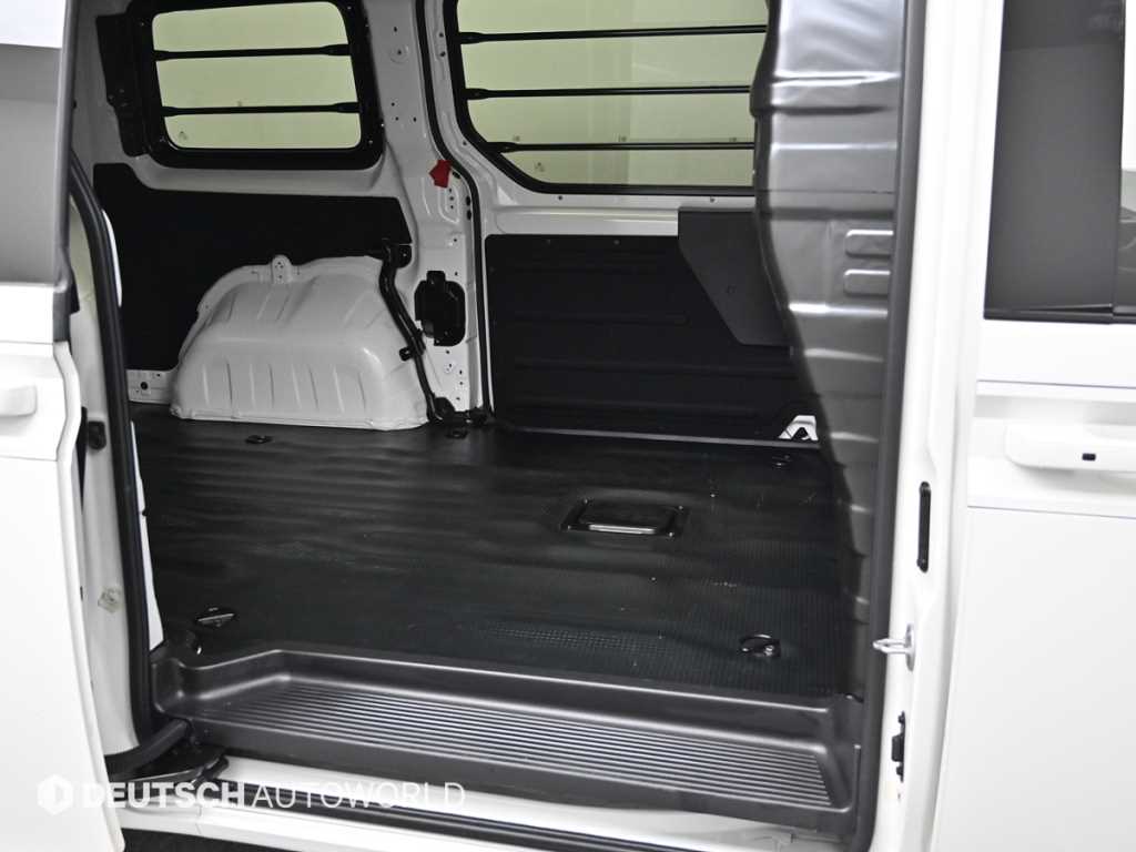 HYUNDAI Staria - Vista 12