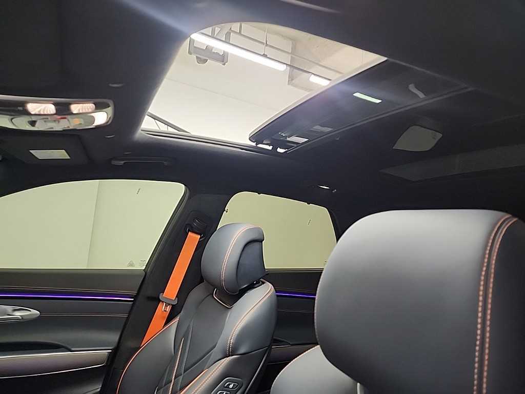 Genesis GV70 2025 Negro - Importación desde Corea - HF Imports Iquique - Foto 15