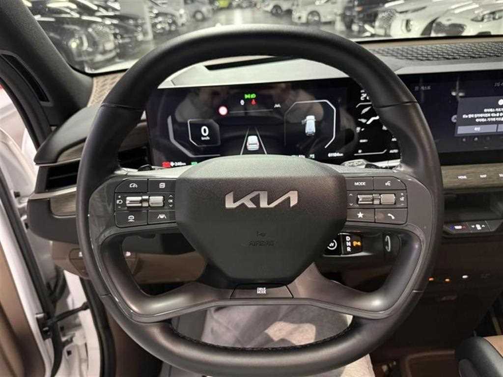 KIA EV9 - Vista 5