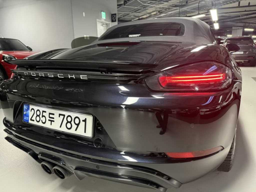 Porsche 718 2018 Negro - Importación desde Corea - HF Imports Iquique - Foto 19