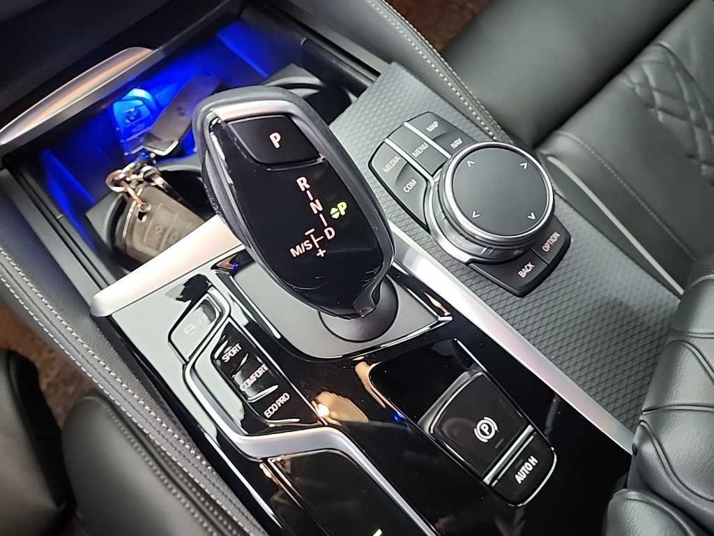 BMW 5 Series - Vista 8