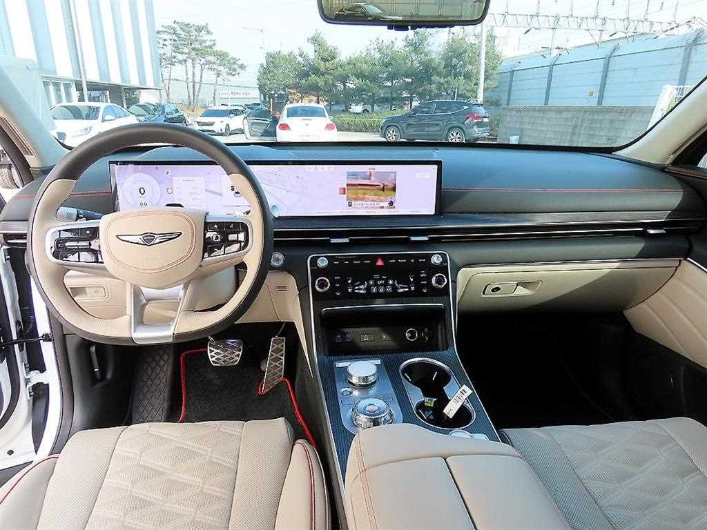 Genesis GV80 - Vista 7