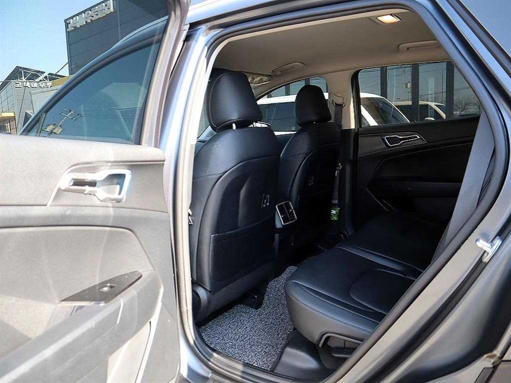 KIA Sportage - Vista 8