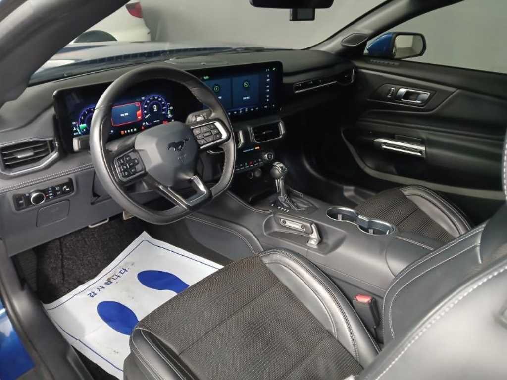 Ford Mustang - Vista 6