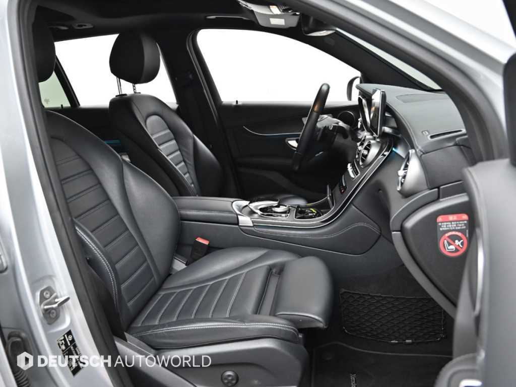 Mercedes Benz GLC Class - Vista 10