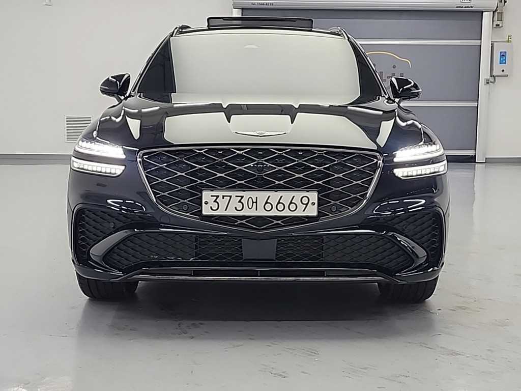 Genesis GV70 - Vista 2