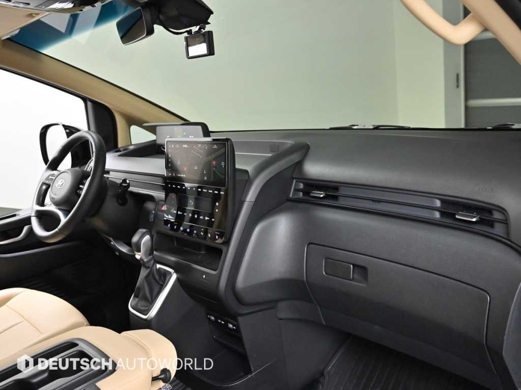 HYUNDAI Staria - Vista 7