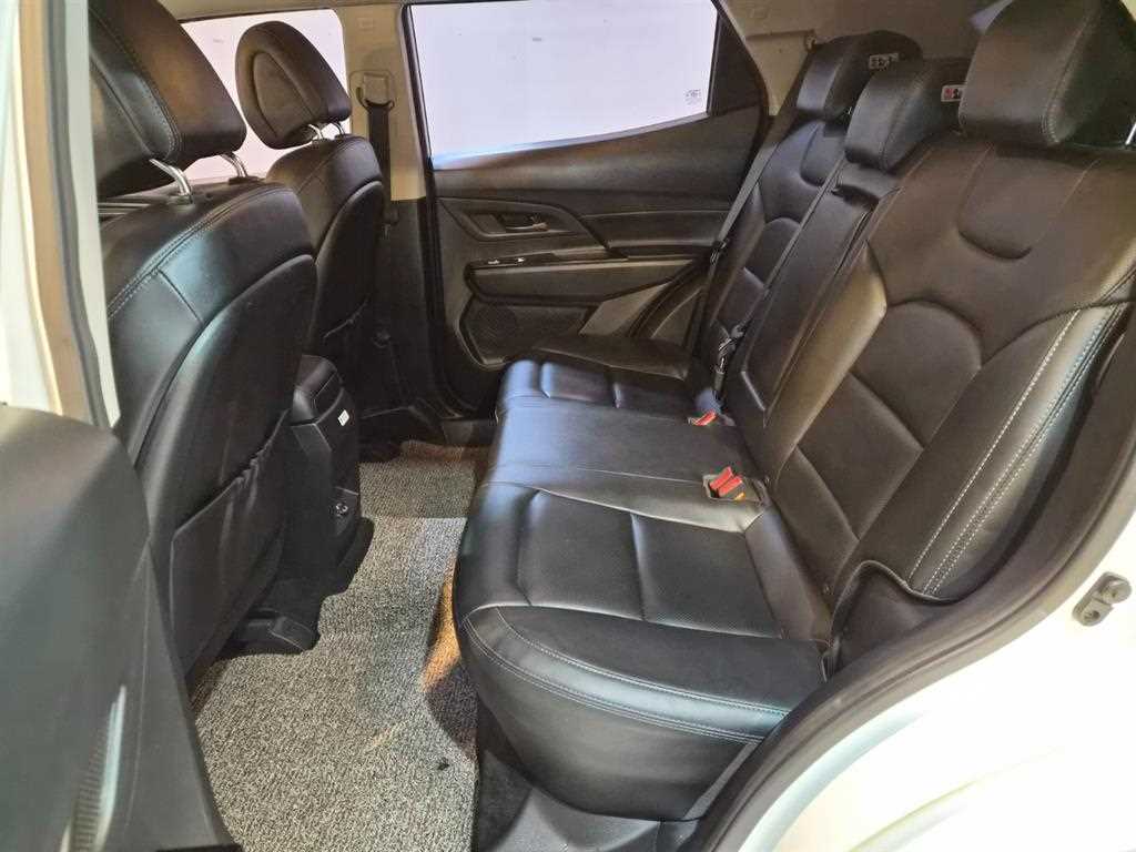 Ssangyong Korando - Vista 7