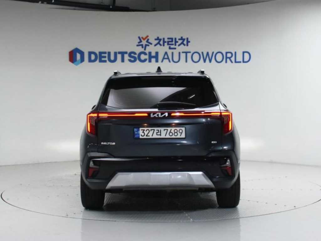 KIA Seltos - Vista 4
