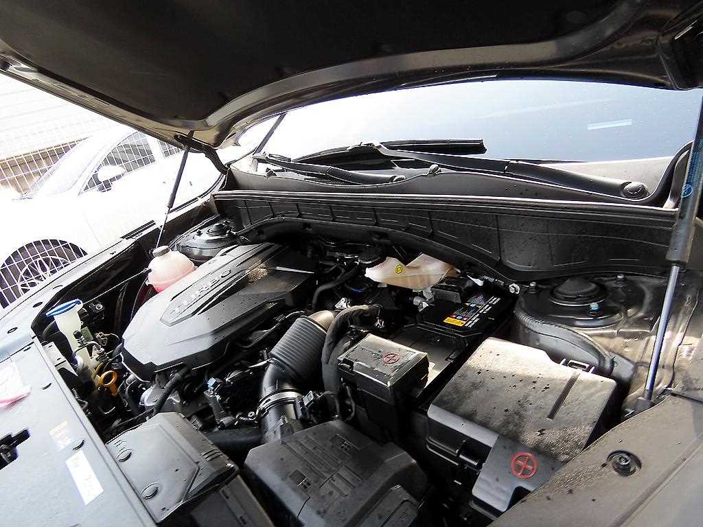 KIA Sorento 2024 Gris - Importación desde Corea - HF Imports Iquique - Foto 19